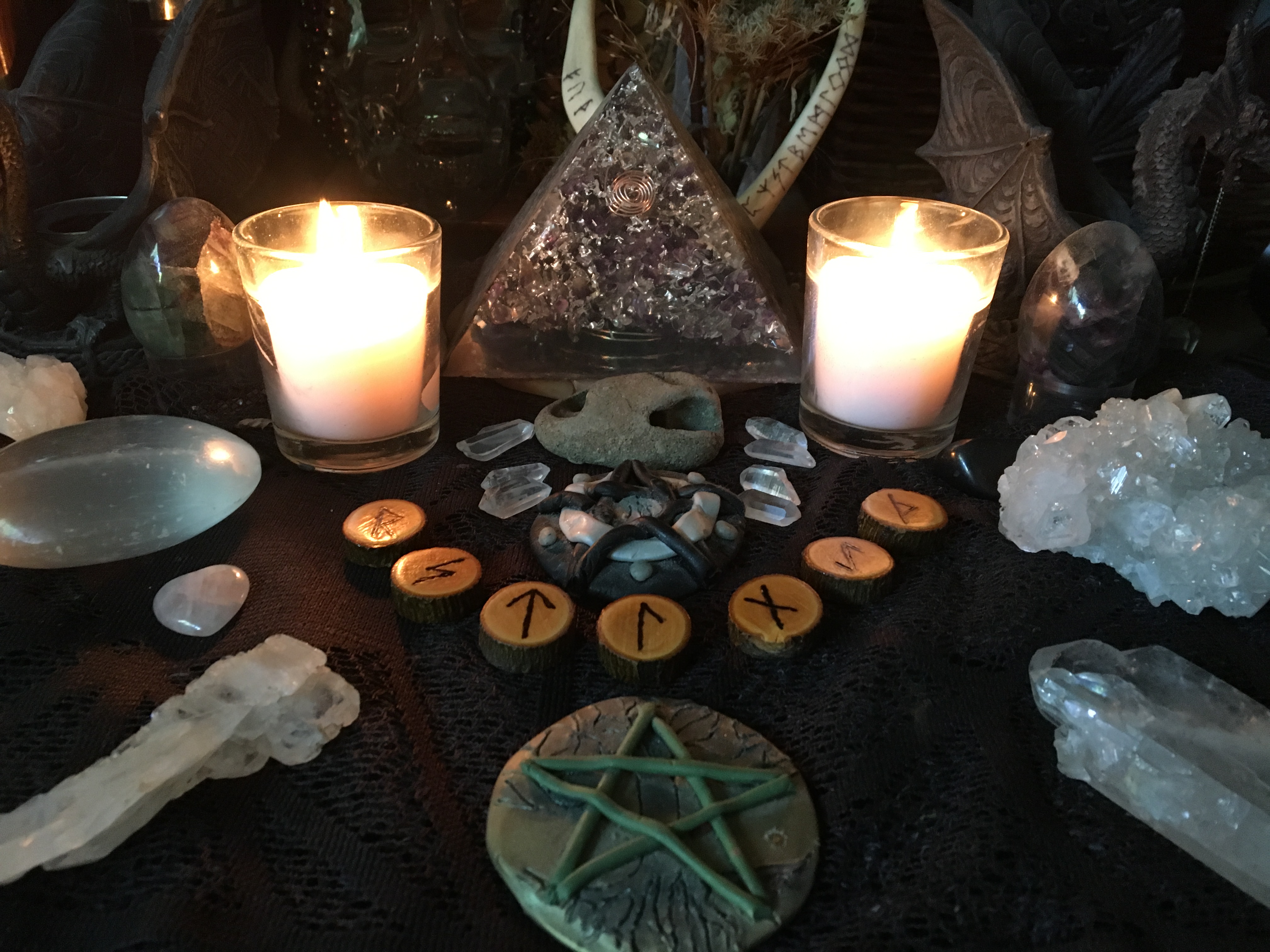 Weekly Rune & Moon ~ 11-17 August 2019