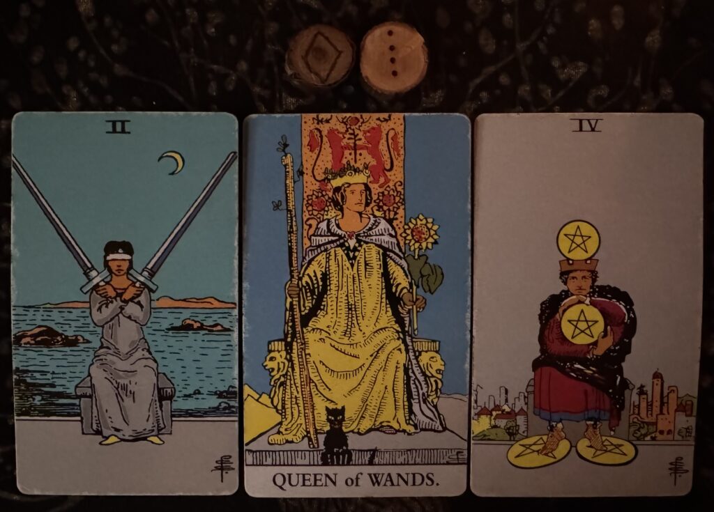 Runes: Inguz, Via
Cards: 2 of Swords, Queen of Wands, 4 of Pentacles